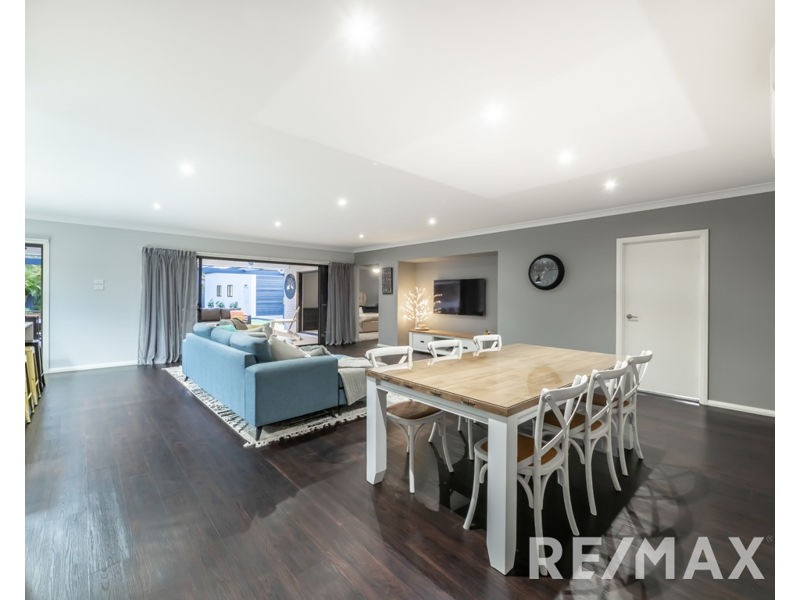 26 Sydes Court, Ningi QLD 4511