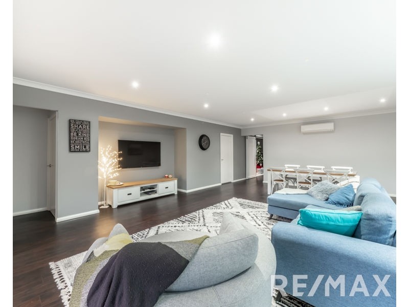 26 Sydes Court, Ningi QLD 4511