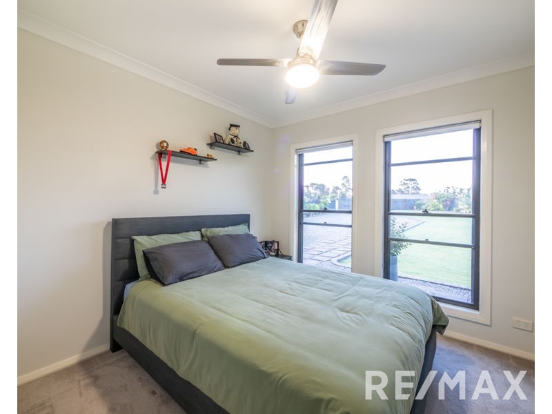 26 Sydes Court, Ningi QLD 4511