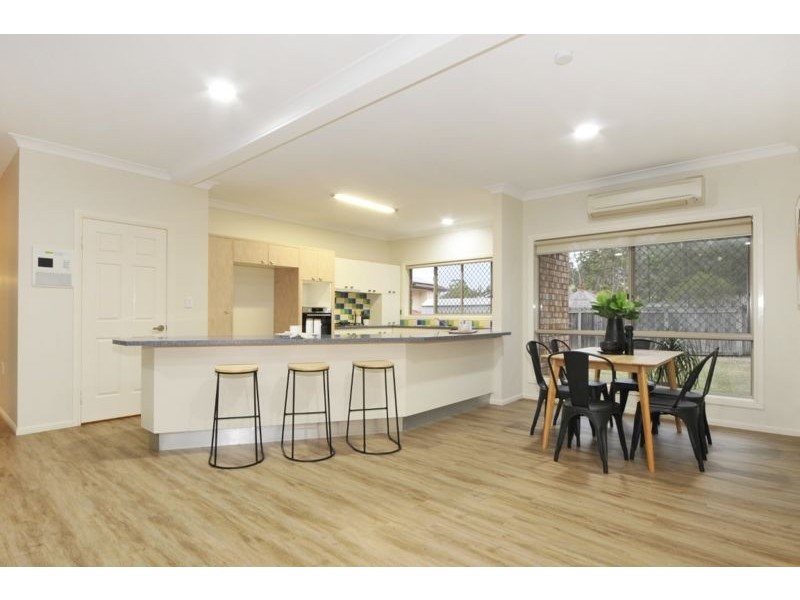 5 Monclair Court, Albany Creek QLD 4035