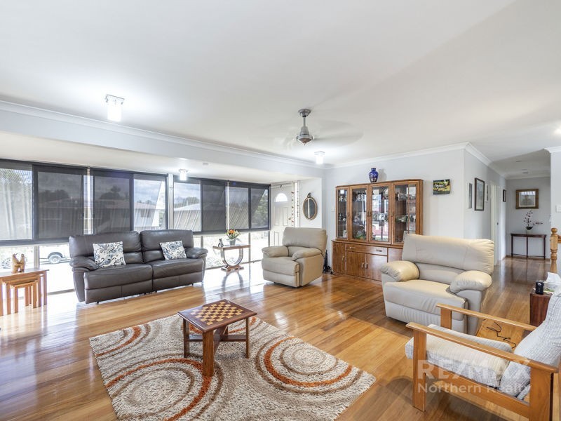 6 Lawn Street, Albany Creek QLD 4035