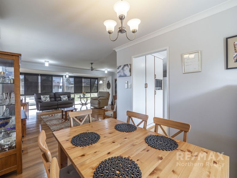 6 Lawn Street, Albany Creek QLD 4035