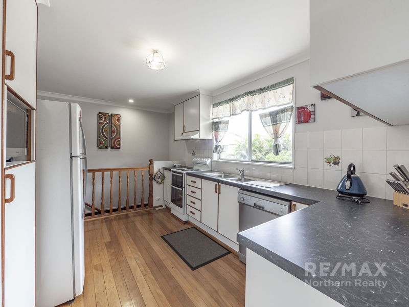 6 Lawn Street, Albany Creek QLD 4035