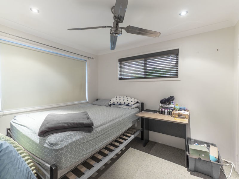 10 Nyora St, Everton Hills QLD 4053