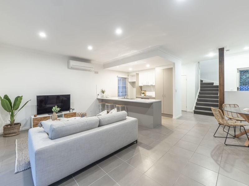 11 Melia Ct, Eatons Hill QLD 4037