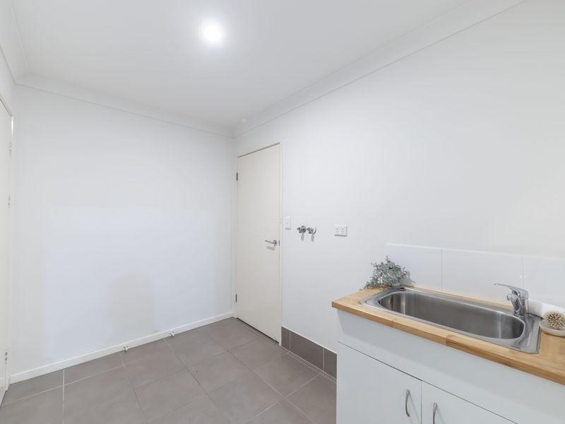 11 Melia Ct, Eatons Hill QLD 4037