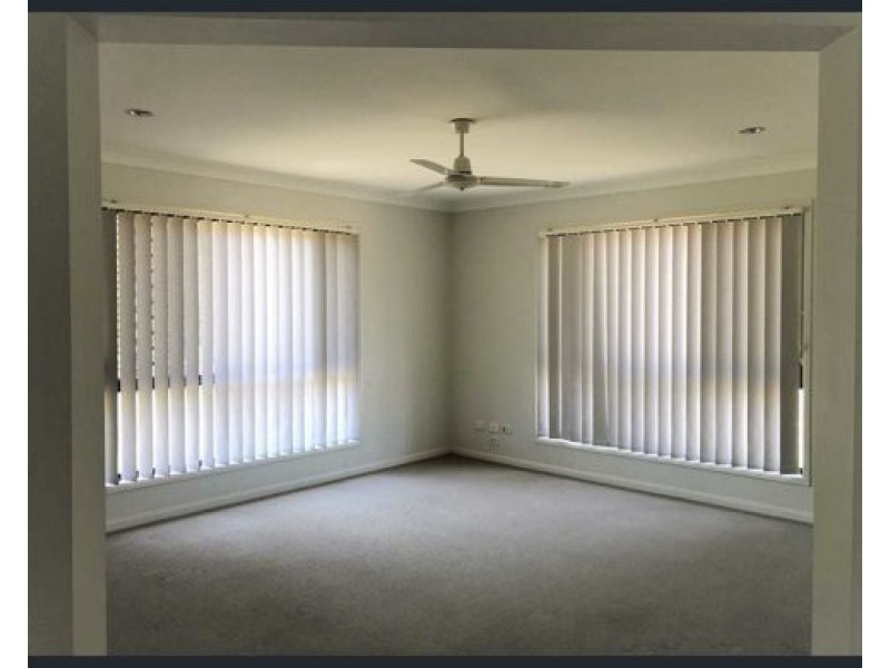 2 Shallows Court, Eatons Hill QLD 4037