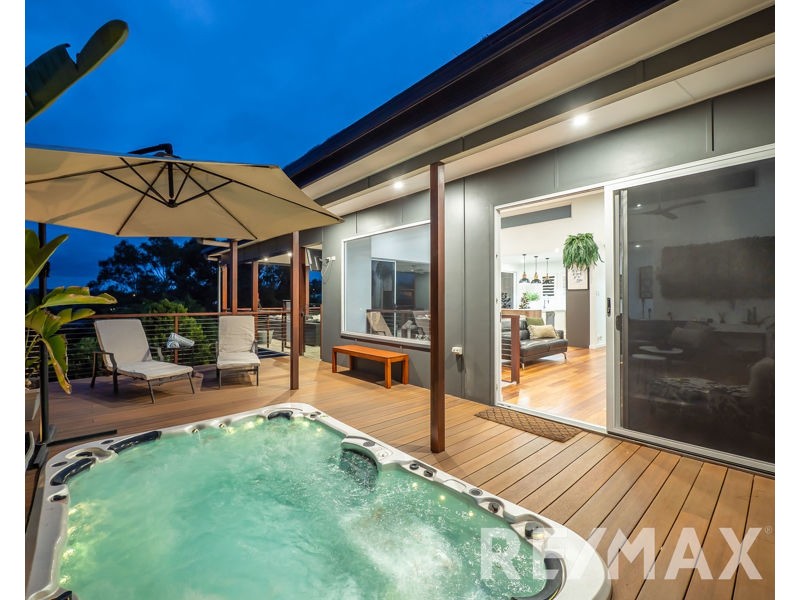 19 Valmadre Court, Petrie QLD 4502