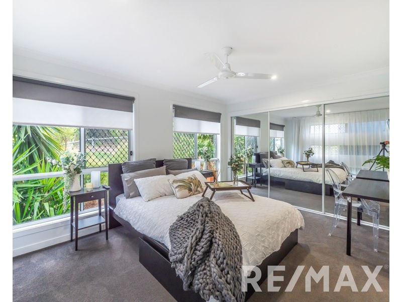 19 Valmadre Court, Petrie QLD 4502