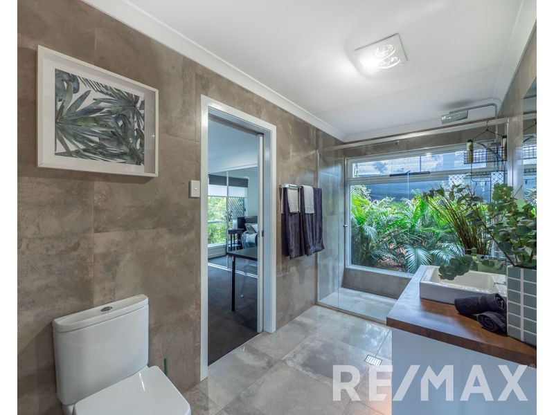 19 Valmadre Court, Petrie QLD 4502