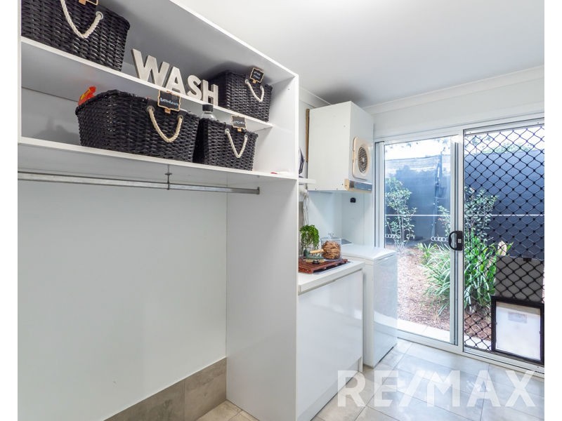 19 Valmadre Court, Petrie QLD 4502