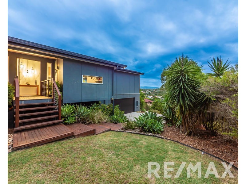 19 Valmadre Court, Petrie QLD 4502