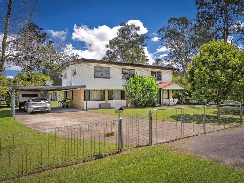 19 Oxford St, Joyner QLD 4500