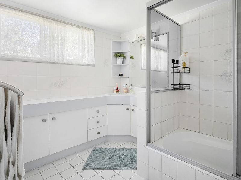 19 Oxford St, Joyner QLD 4500