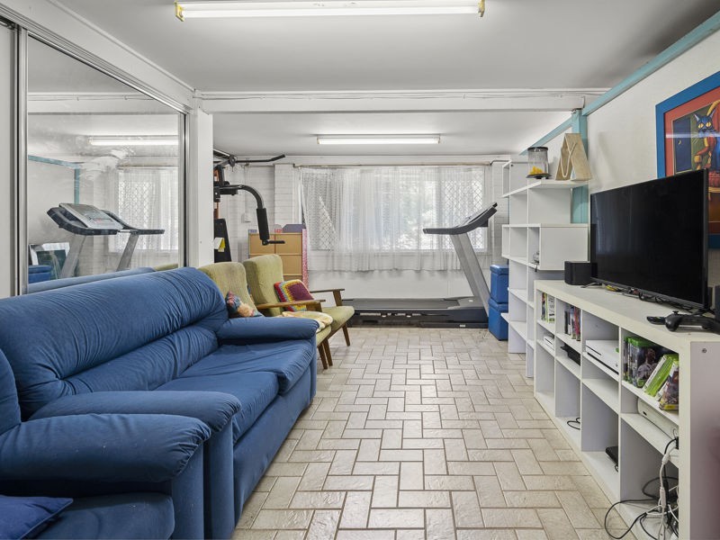 19 Oxford St, Joyner QLD 4500