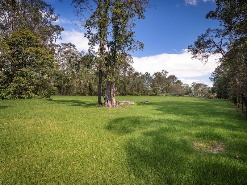 19 Oxford St, Joyner QLD 4500