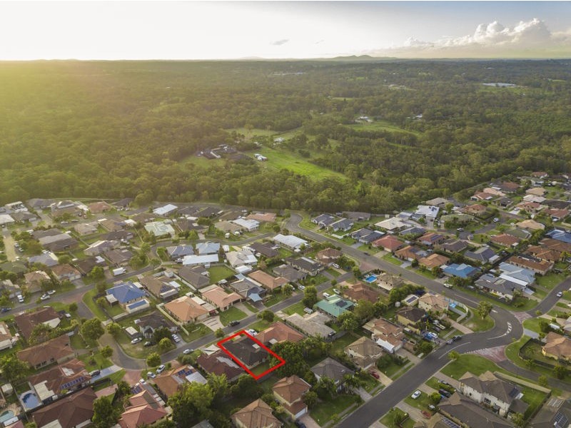12 Gladebourne Cres, Victoria Point QLD 4165