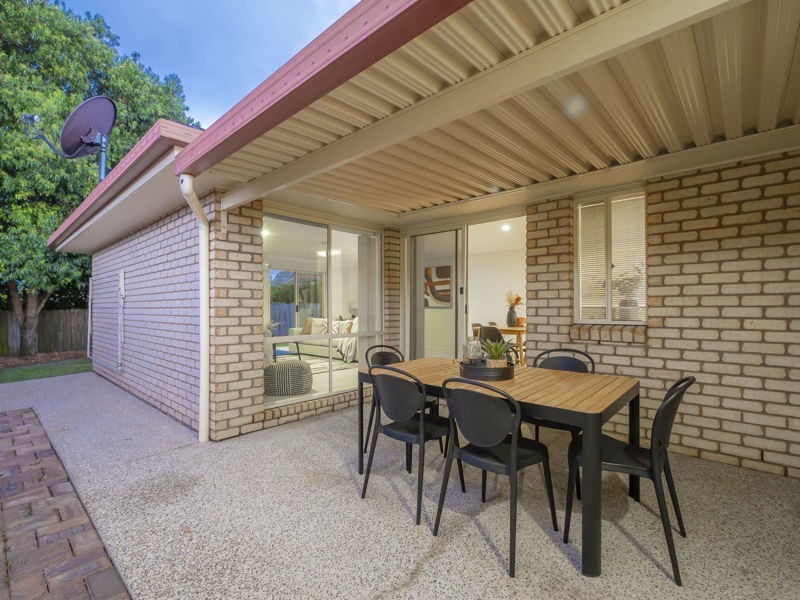 12 Gladebourne Cres, Victoria Point QLD 4165