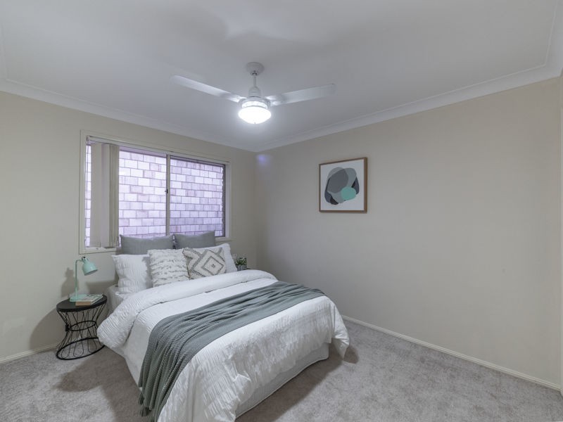 12 Gladebourne Cres, Victoria Point QLD 4165