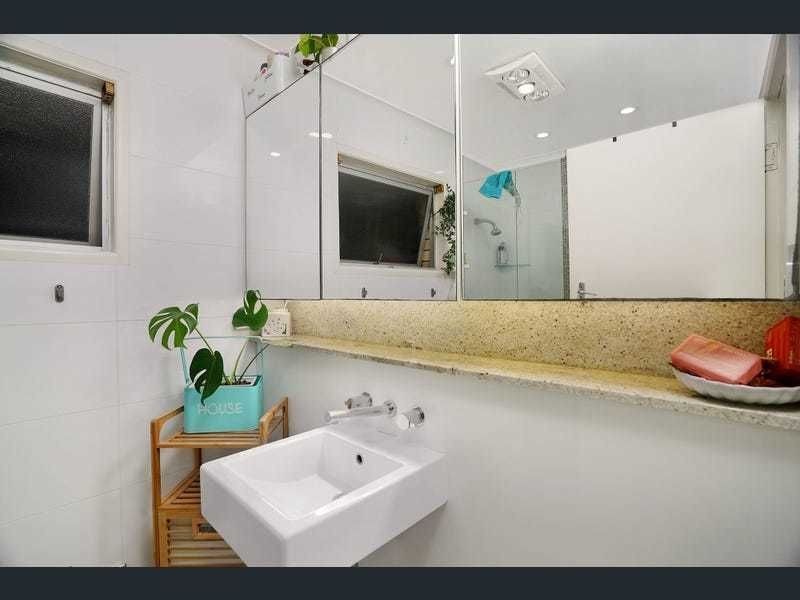 8 Drosera Street, Everton Hills QLD 4053