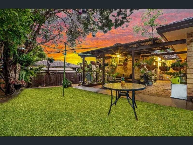 8 Drosera Street, Everton Hills QLD 4053