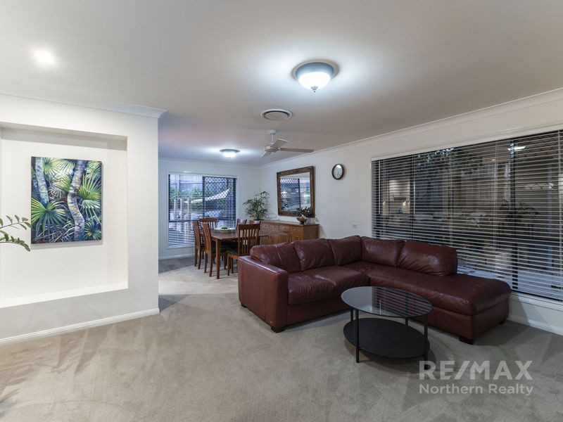 10 Meranti Crescent, Albany Creek QLD 4035
