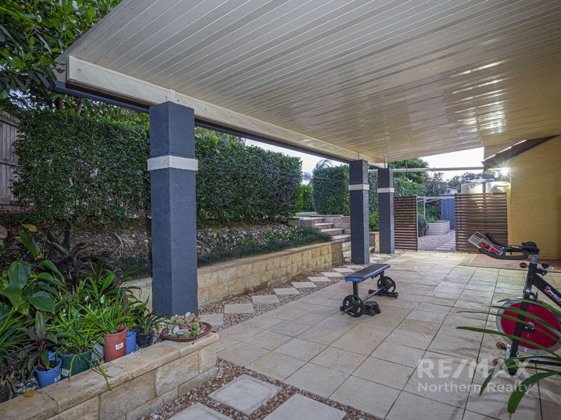 10 Meranti Crescent, Albany Creek QLD 4035