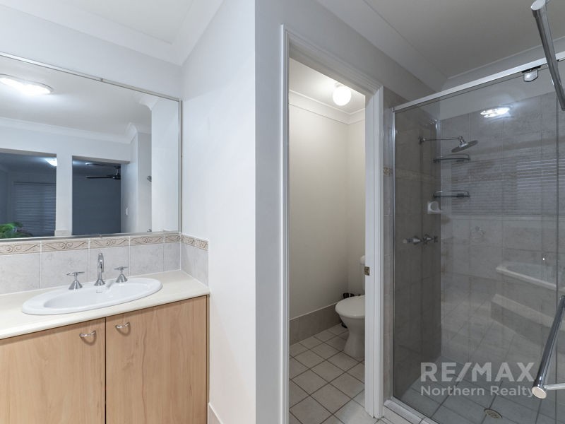 10 Meranti Crescent, Albany Creek QLD 4035