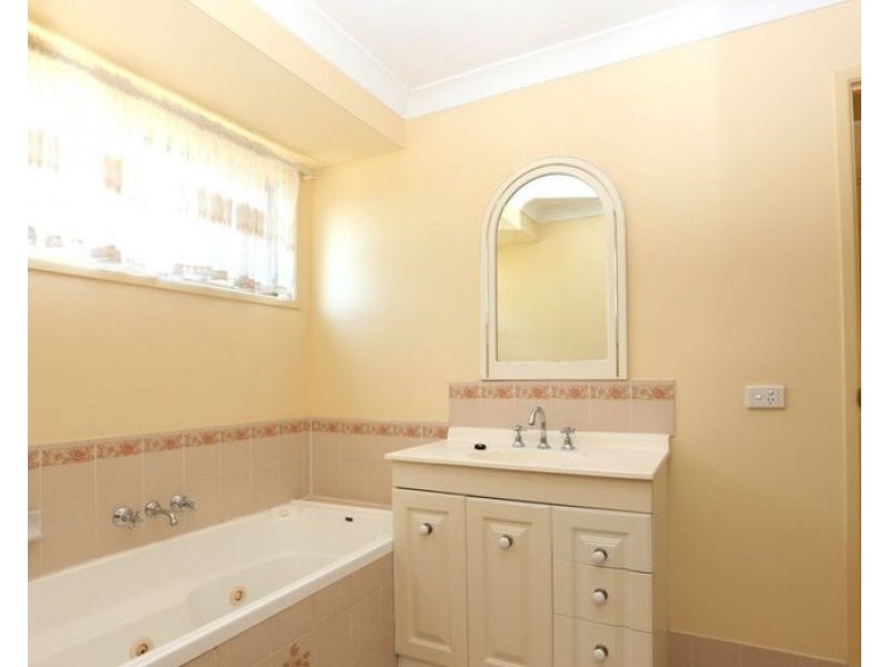 3 Silkwood Court, Warner QLD 4500