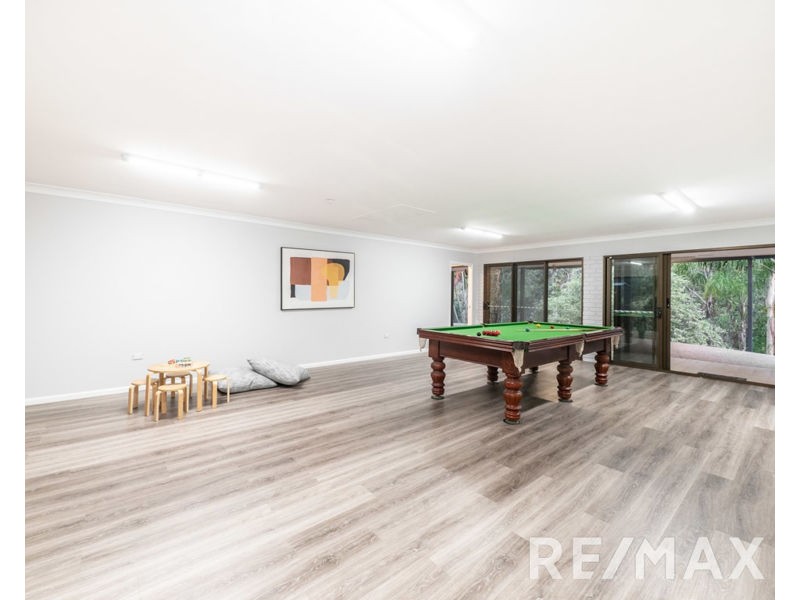 5 Eden Drive, Eatons Hill QLD 4037