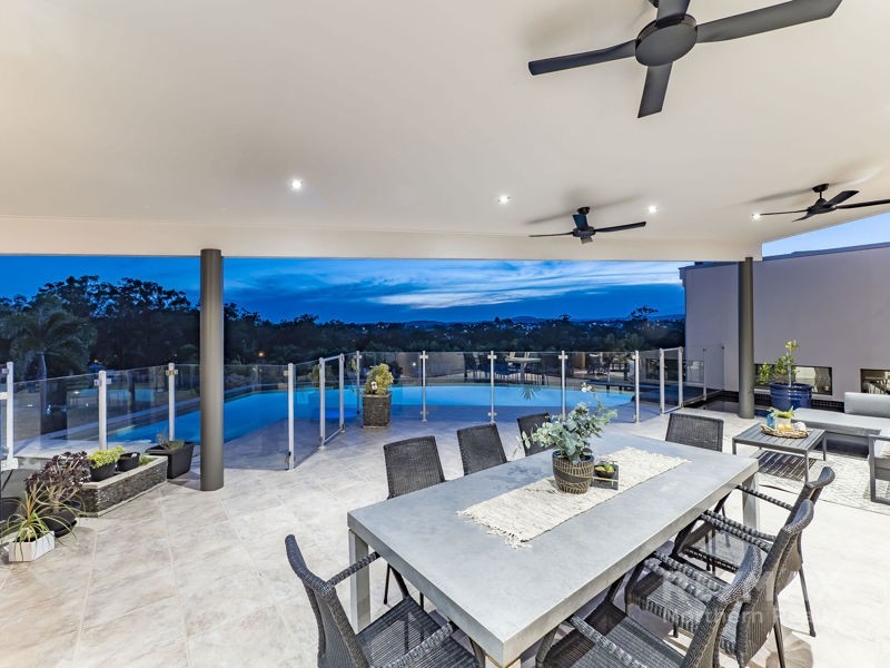 17 Dawneta Court, Warner QLD 4500
