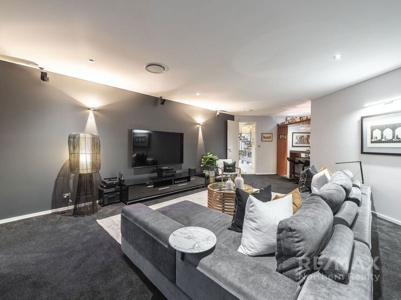 17 Dawneta Court, Warner QLD 4500