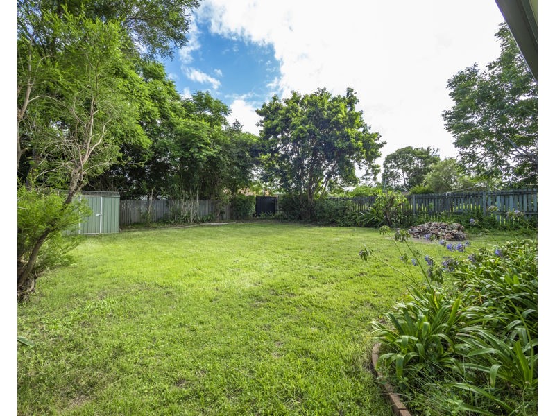 14 Patricia Street, Strathpine QLD 4500