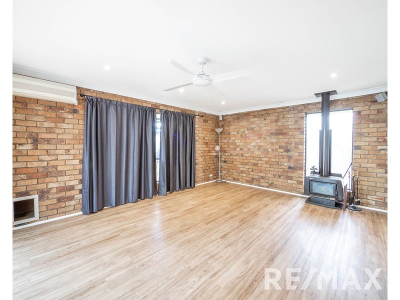 11 Strathford Avenue, Albany Creek QLD 4035