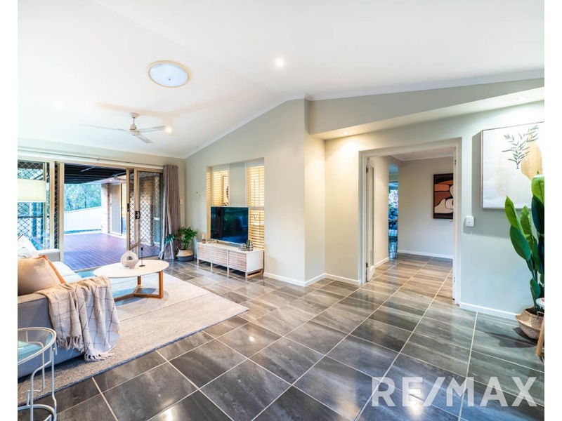 3 Monduran Court, Petrie QLD 4502