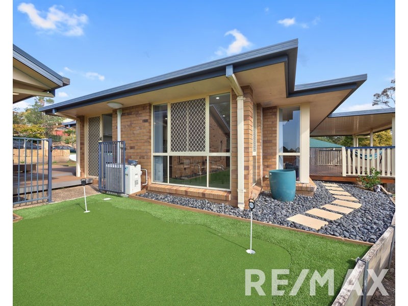 7 Cedar Close, Albany Creek QLD 4035