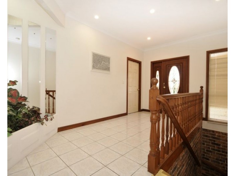 3 Augusta Court, Albany Creek QLD 4035