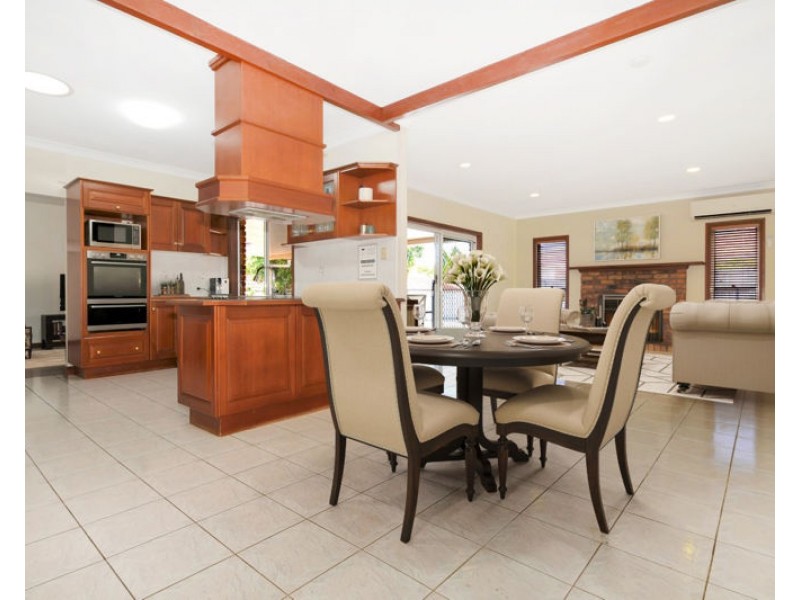 3 Augusta Court, Albany Creek QLD 4035