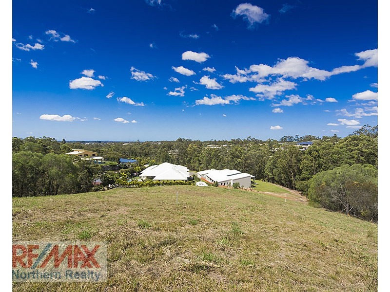6 Lottie Place, Cashmere QLD 4500