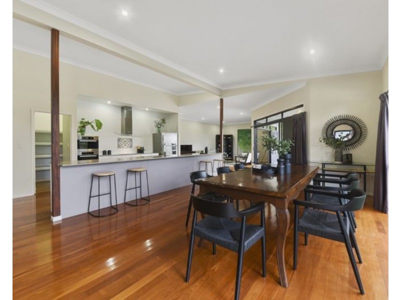 1 Tarrilli Place, Carseldine QLD 4034