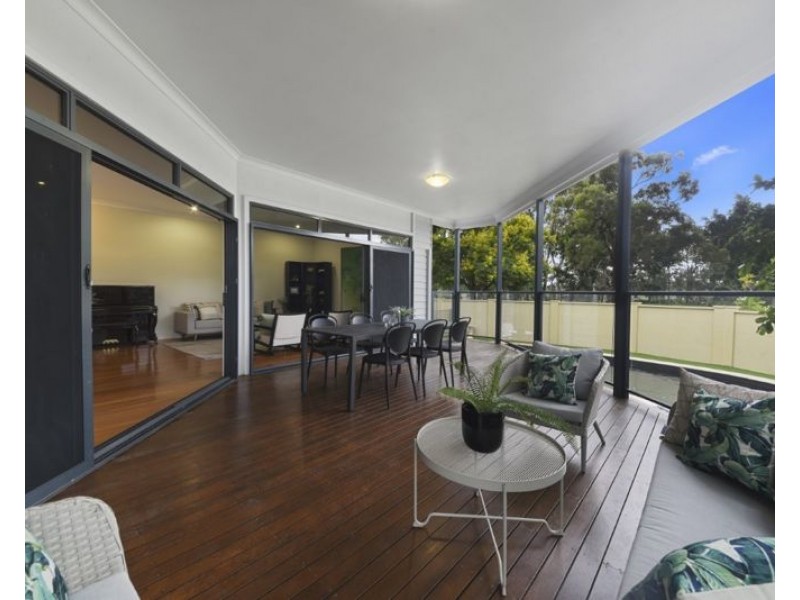 1 Tarrilli Place, Carseldine QLD 4034