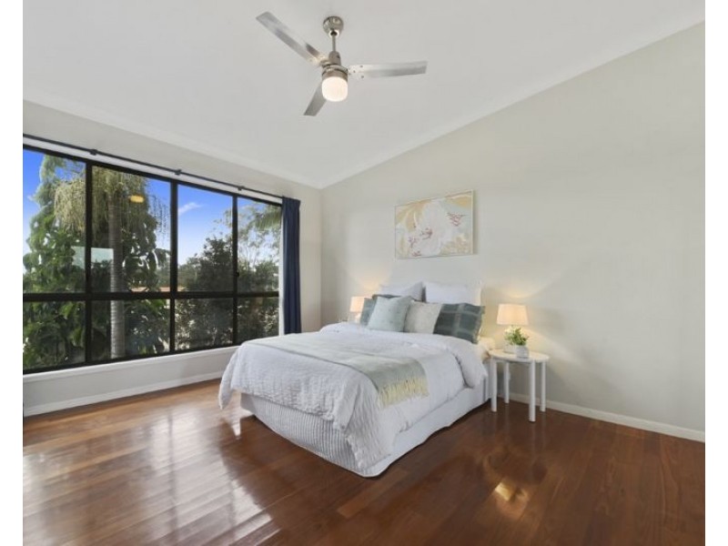 1 Tarrilli Place, Carseldine QLD 4034