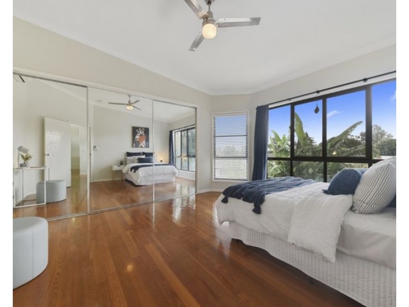 1 Tarrilli Place, Carseldine QLD 4034