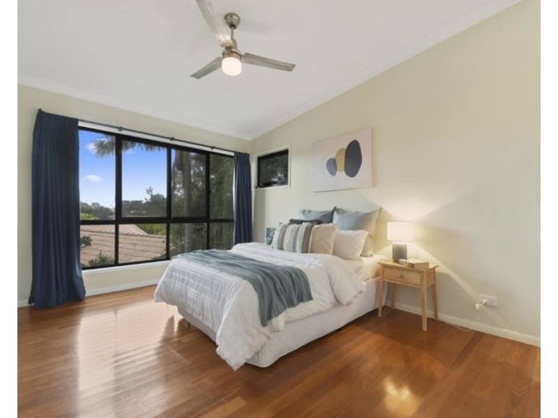 1 Tarrilli Place, Carseldine QLD 4034