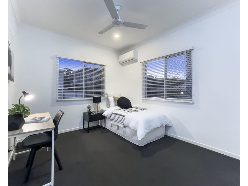 13 Melia Court, Eatons Hill QLD 4037