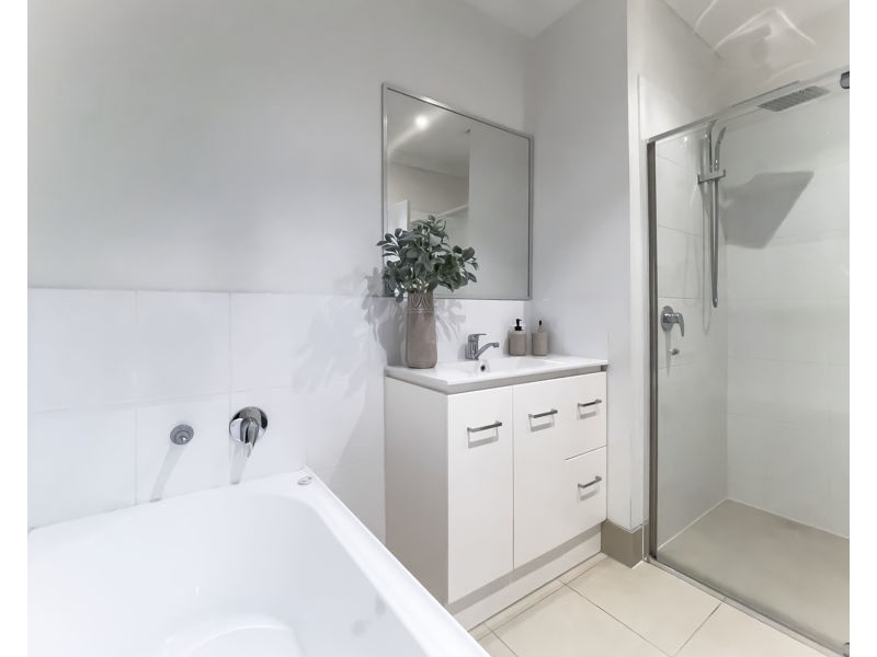 13 Melia Court, Eatons Hill QLD 4037