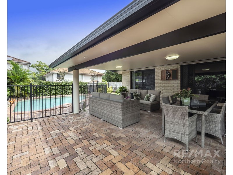 6 Glenvillan Place, Bridgeman Downs QLD 4035