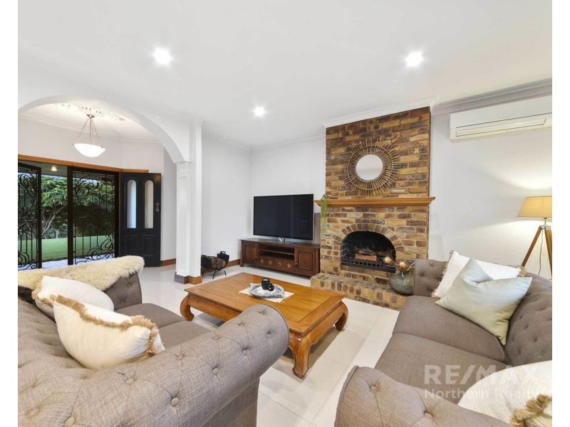 13 Terben Street, Warner QLD 4500