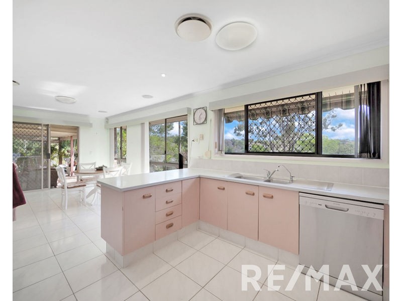 10 Biggs Court, Albany Creek QLD 4035