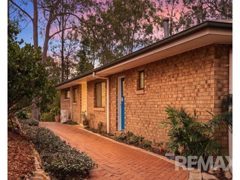9 Kimberley Court, Eatons Hill QLD 4037